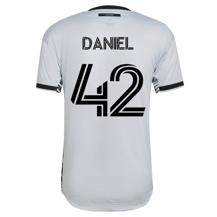 גברים דניאל #42 לבן הרחק ג'רזי 2023/24 חולצה קצרה
